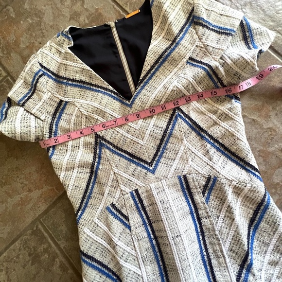 ⭐️BOGO FREE⭐️ Rebecca Minkoff Sanderson Tweed “Katya” dress - Picture 9 of 16